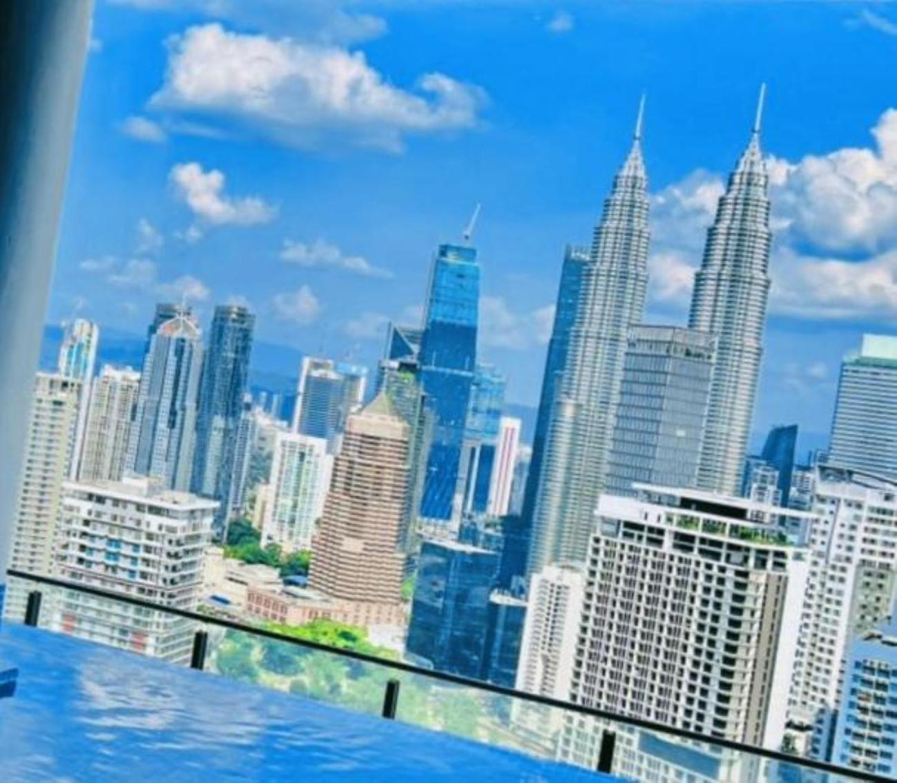 The Luxe Suites Klcc By Cozy Stay Kuala Lumpur Luaran gambar
