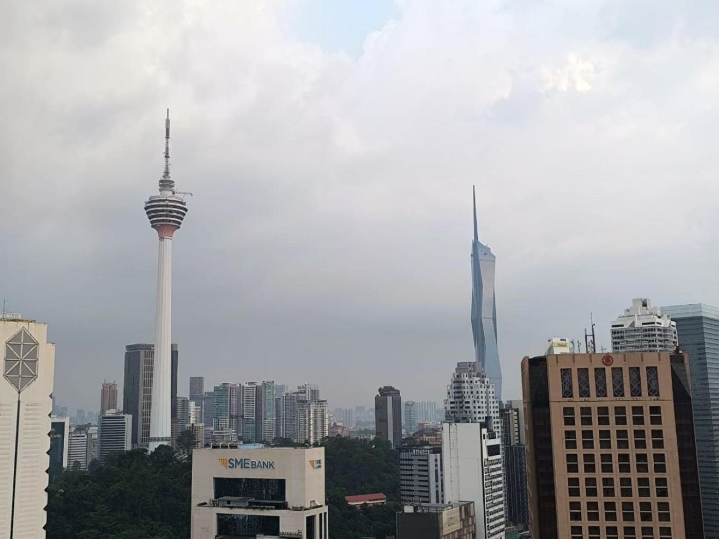 The Luxe Suites Klcc By Cozy Stay Kuala Lumpur Luaran gambar