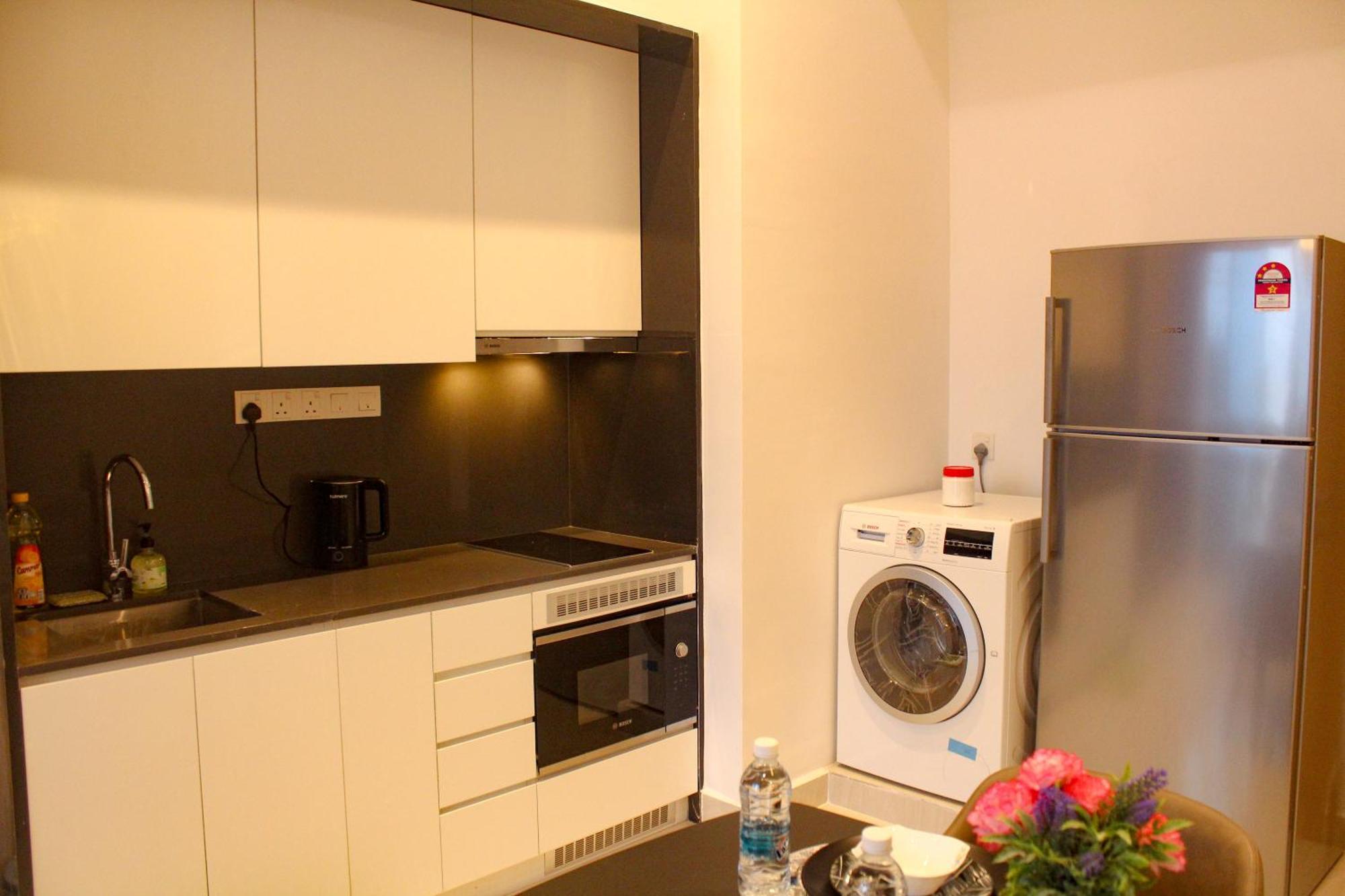 The Luxe Suites Klcc By Cozy Stay Kuala Lumpur Luaran gambar