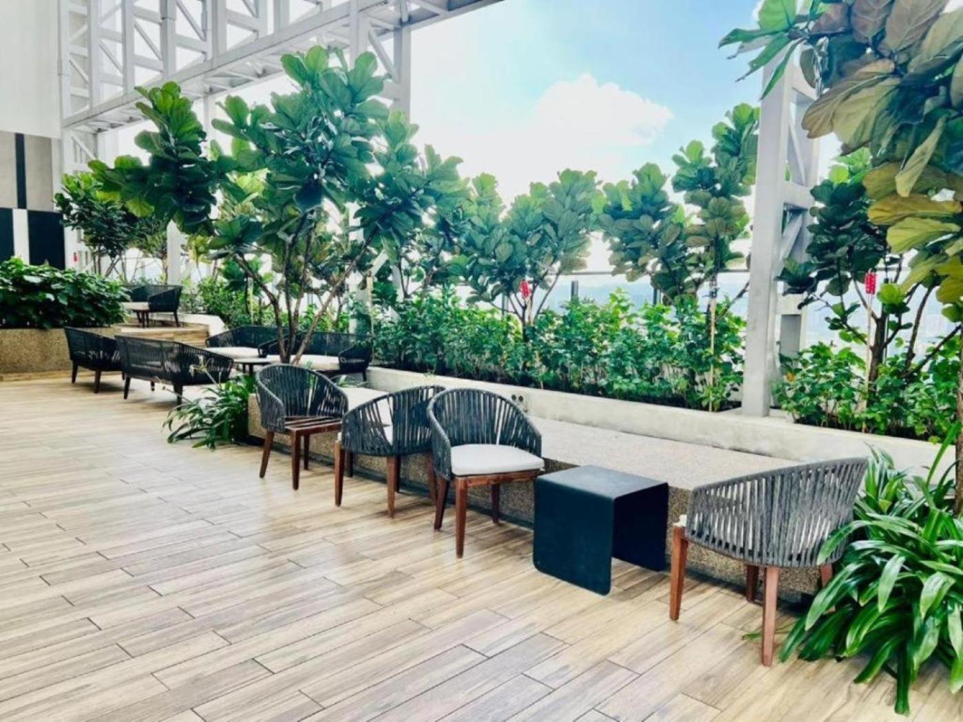 The Luxe Suites Klcc By Cozy Stay Kuala Lumpur Luaran gambar